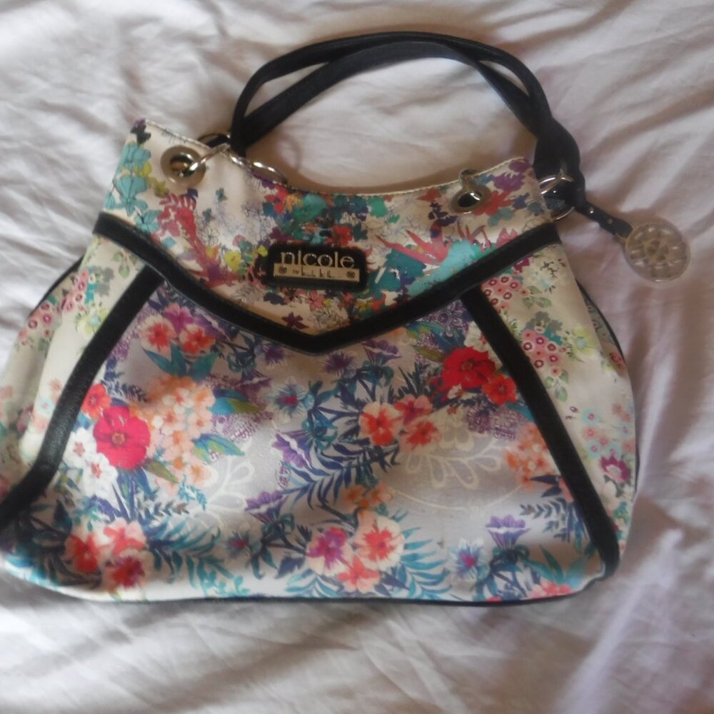 Nicole Miller womens Flower Purse Tote Shoulder Purse - Picture 4 of 8
